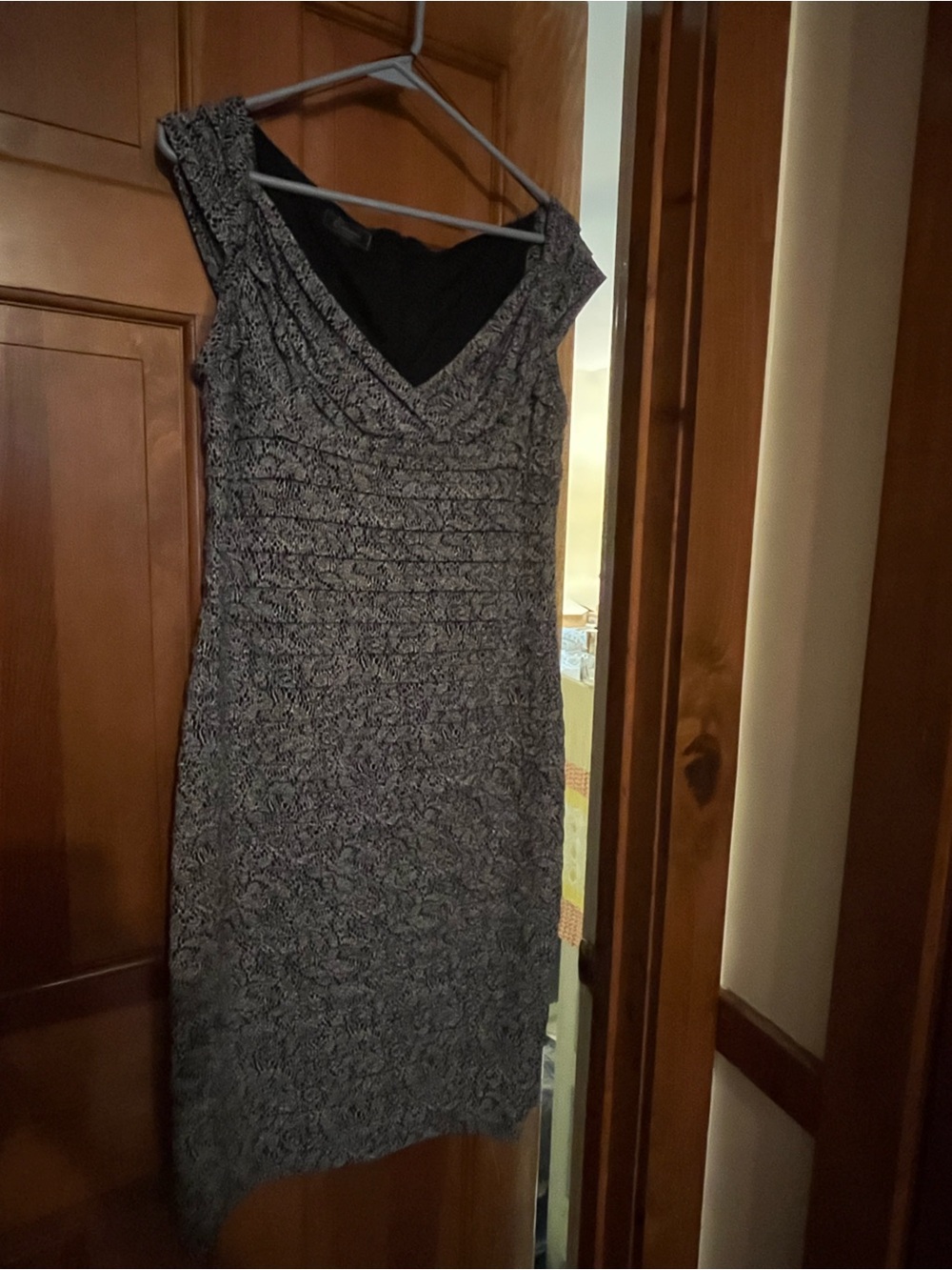 Black and Gray Textured Cap Sleeve Midi Dress